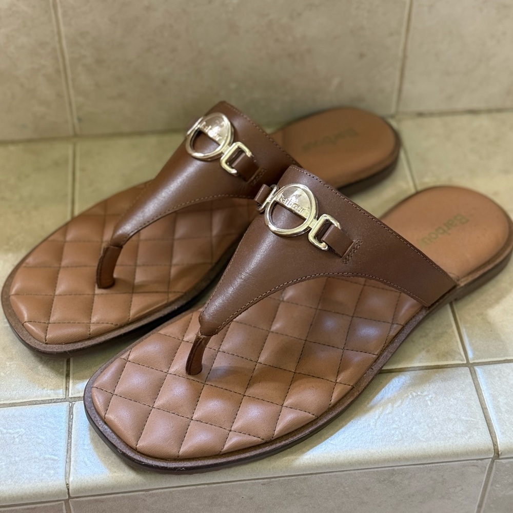 NEW Barbour Brown Quilted Sandals